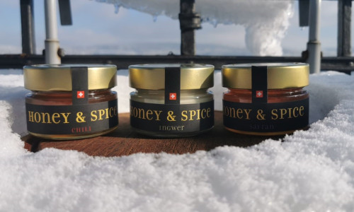 Das Honey & Spice Trio im Schnee!